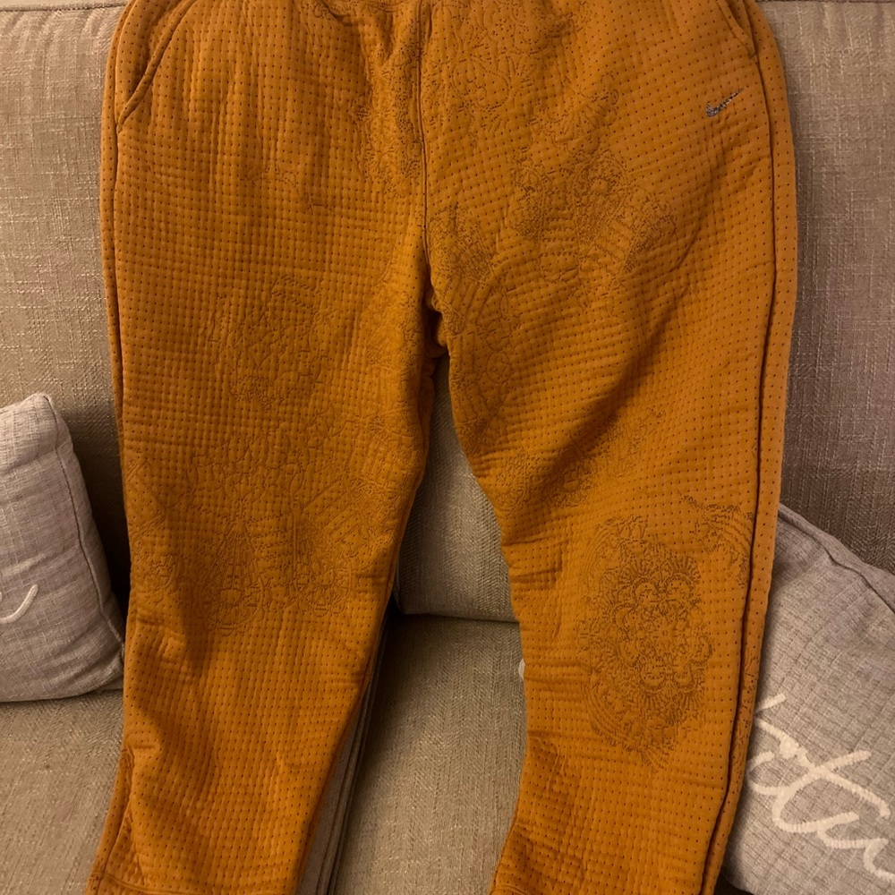 Cozy Nike Yoga Luxe Pants